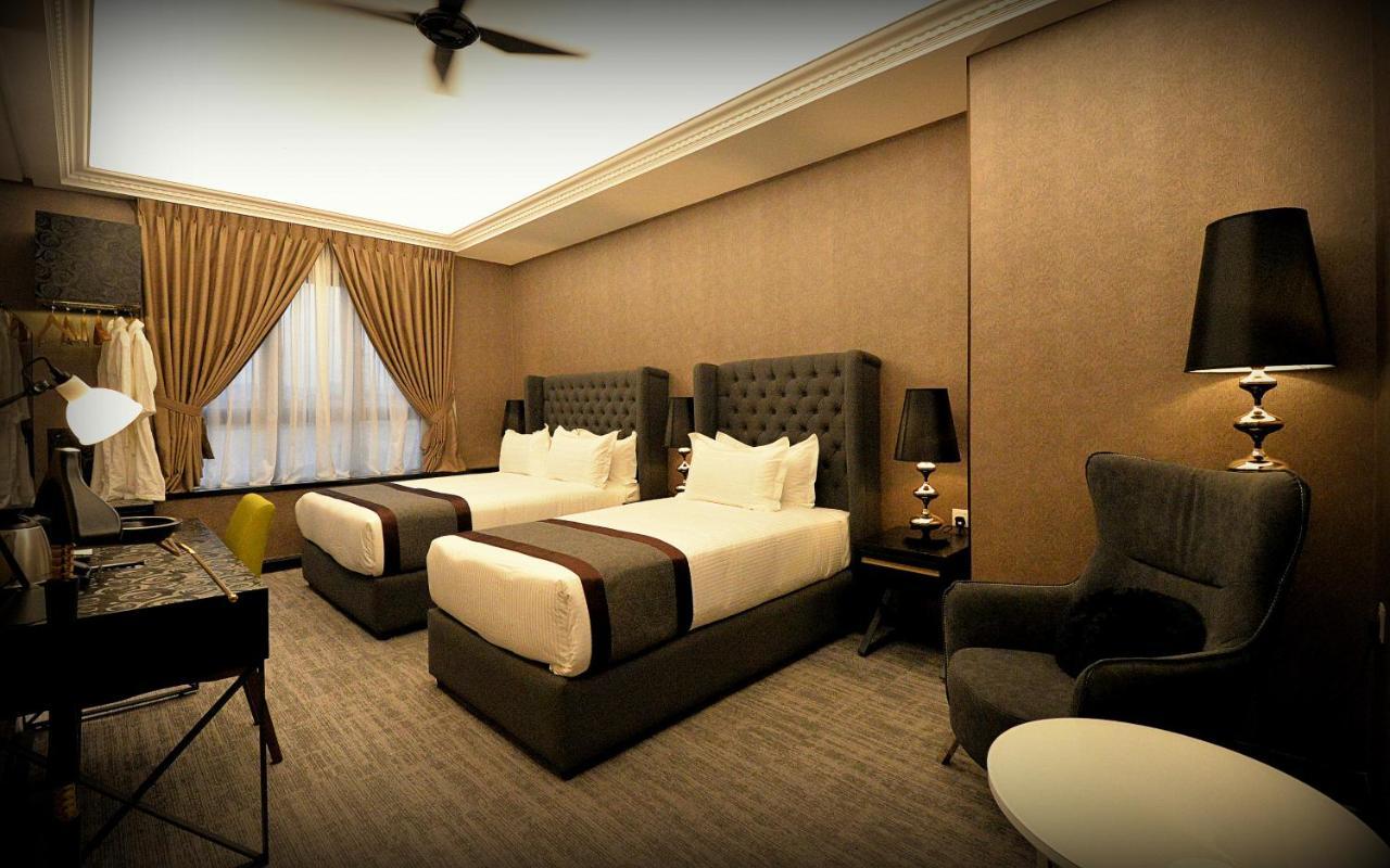 1969 Business Suites Bandar Botani, Ipoh Buitenkant foto
