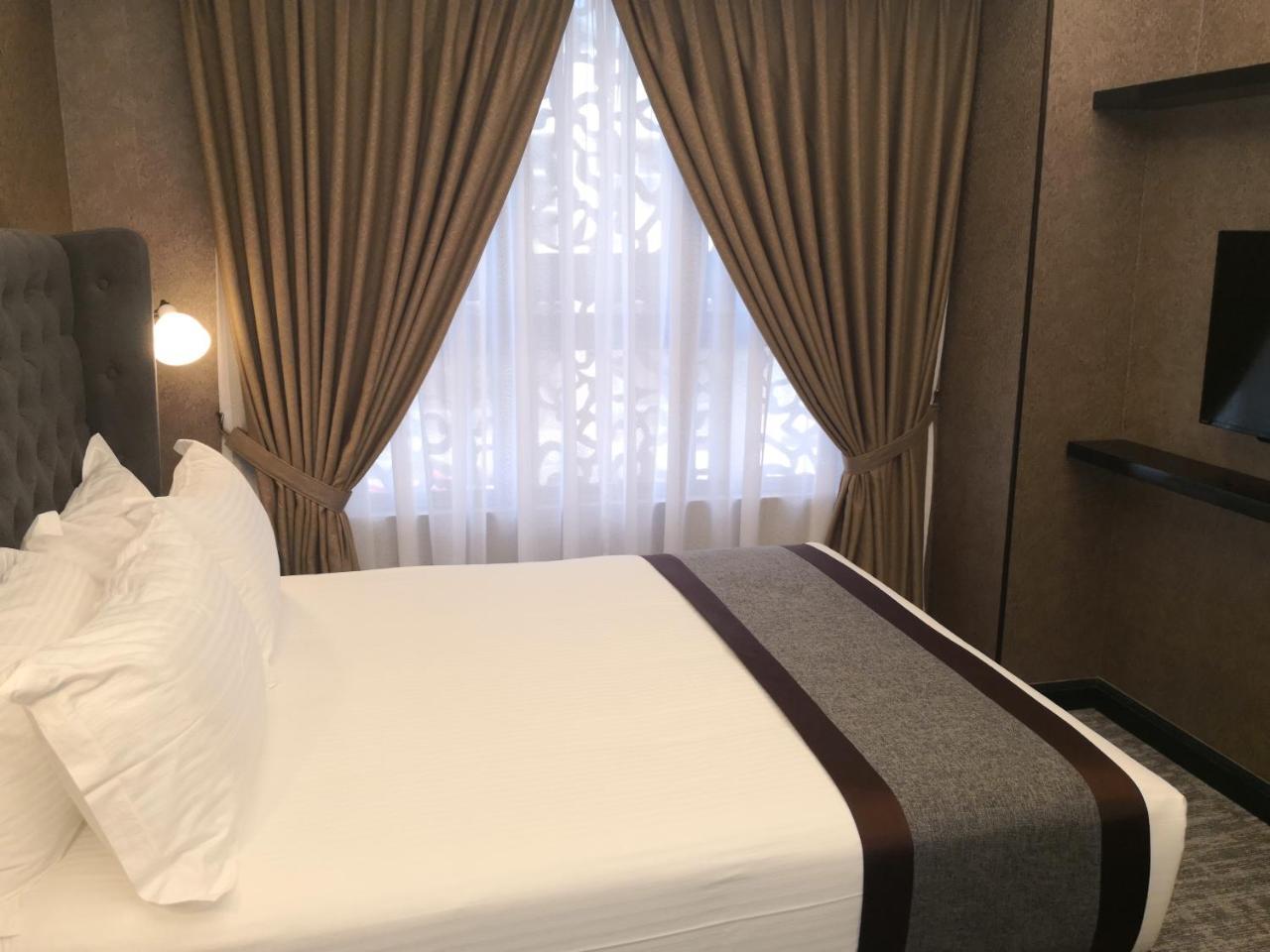 1969 Business Suites Bandar Botani, Ipoh Buitenkant foto