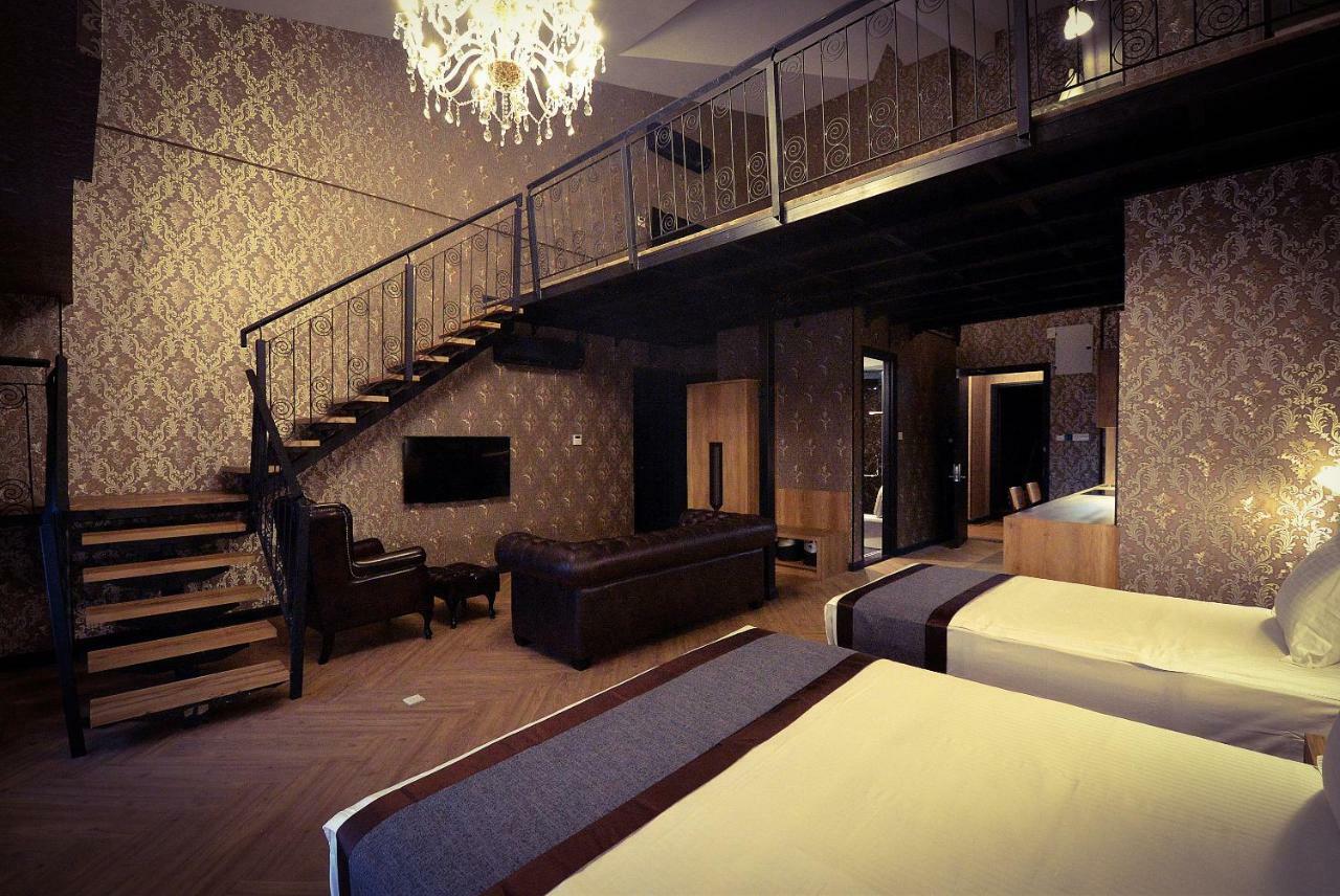 1969 Business Suites Bandar Botani, Ipoh Buitenkant foto